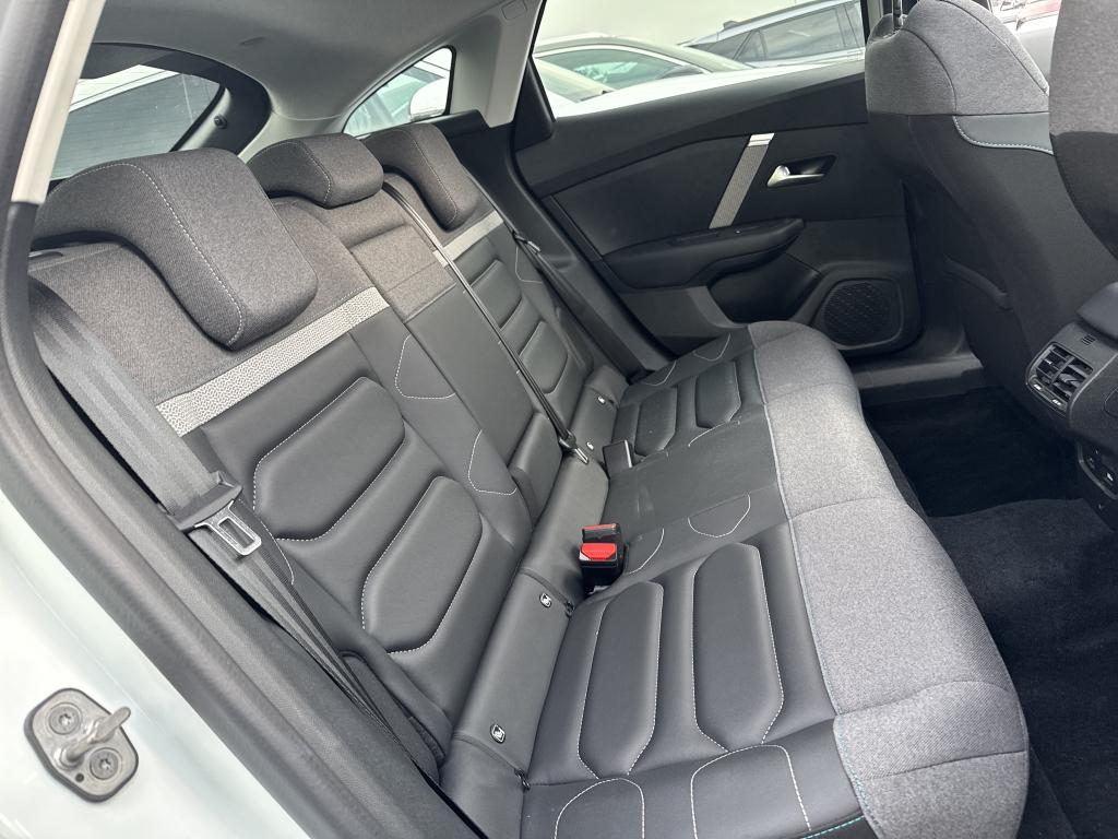 Citroen e-C4 136 ch autonomie standard Automatique Max 2024