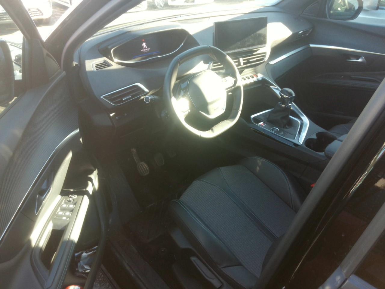 Foto Peugeot 3008 12