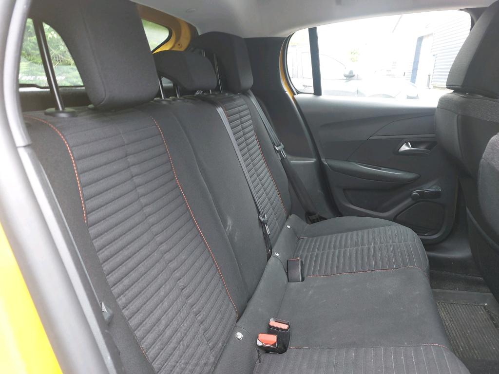 Peugeot 208 BlueHDi 100 S&S BVM6 Active 2021