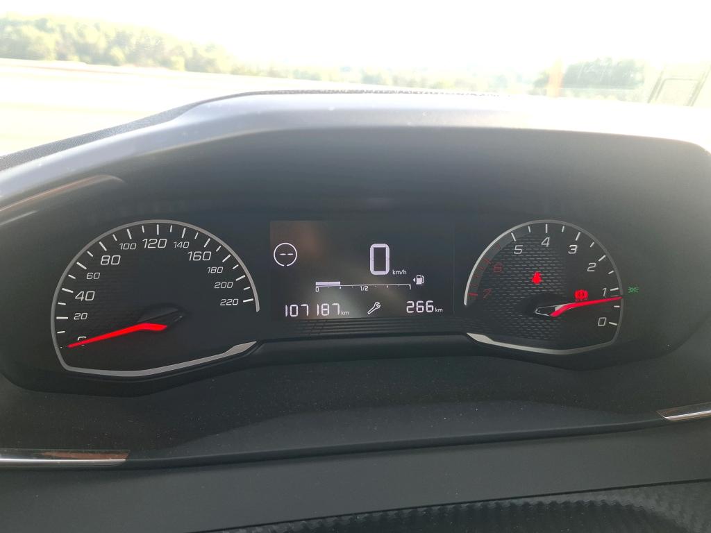 Peugeot 2008 BlueHDi 110 S&S BVM6 Active 2022