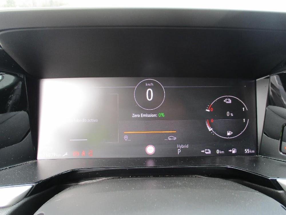 Foto Opel Grandland PHEV 15