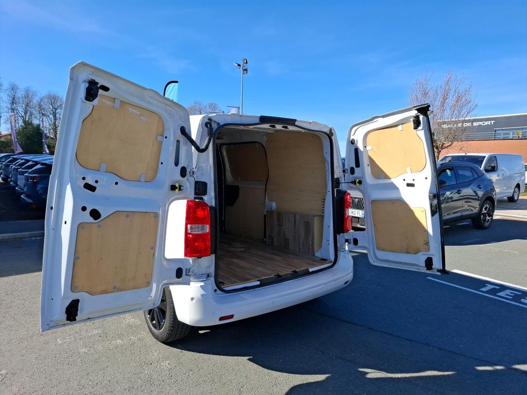 Peugeot EXPERT FGN TOLE STANDARD 2.0  BLUEHDI 120 S&S EAT8 PACK SPORT 2021