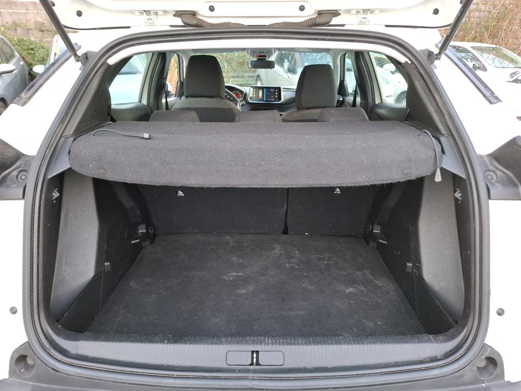 Peugeot 2008 BlueHDi 110 S&S BVM6 Active 2021