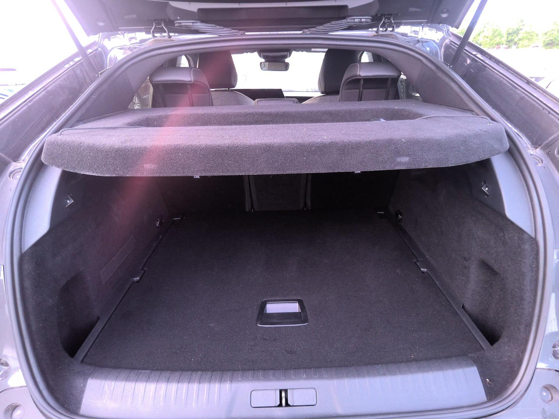 Peugeot 3008 Hybrid 136 e-DCS6 Allure 2024