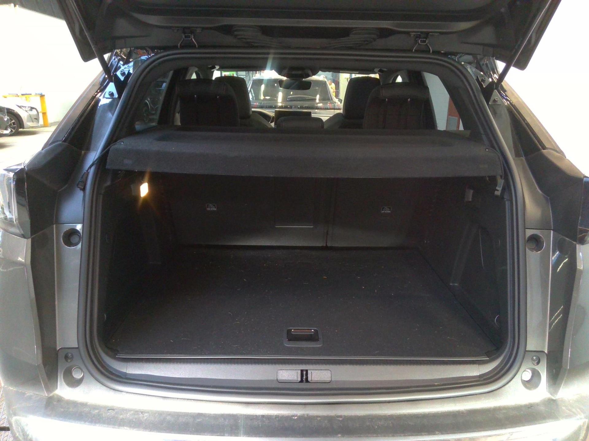 Peugeot 3008 Hybrid 225 e-EAT8 GT 2023