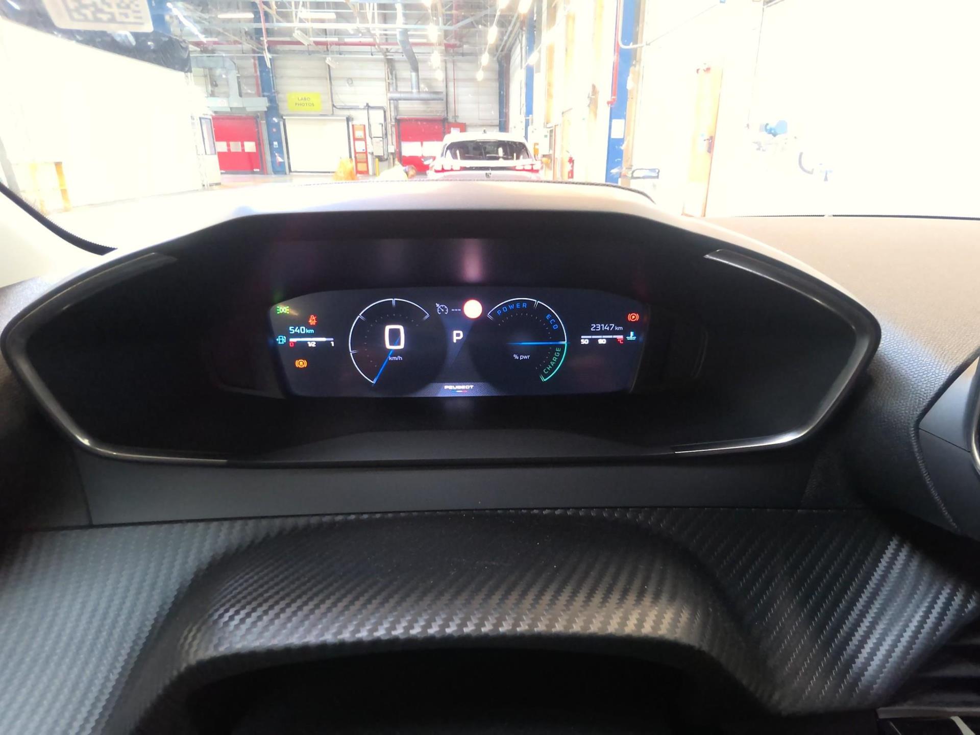Peugeot 208 Hybrid 110 ch e-DCS6 Allure 2025