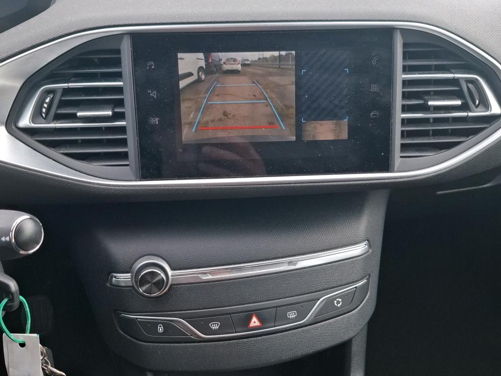Peugeot 308 BlueHDi 130ch S&S BVM6 Active Business 2020