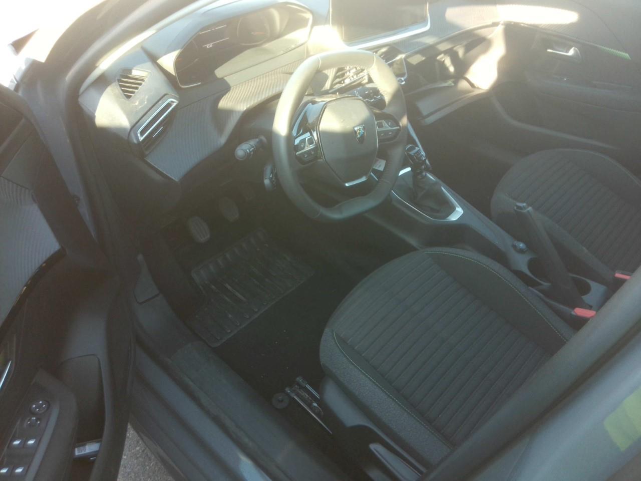 Foto Peugeot 208 3