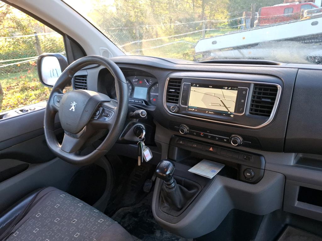 Peugeot EXPERT FGN TOLE STANDARD 2.0 BLUEHDI 120 S&S BVM6 ASPHALT 2020