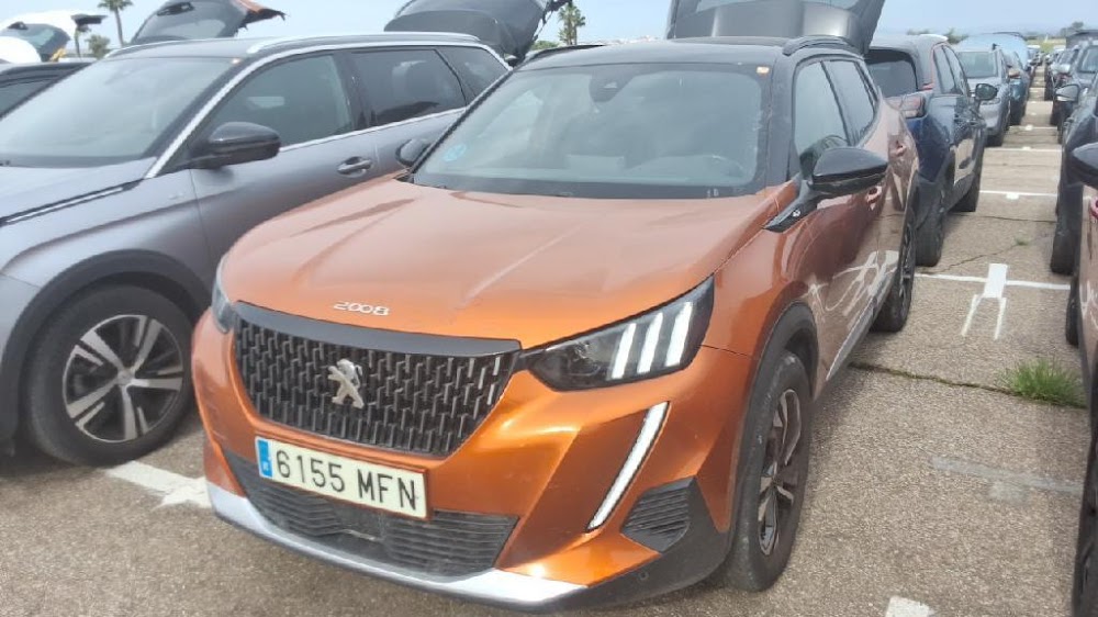 Foto Peugeot 2008 4