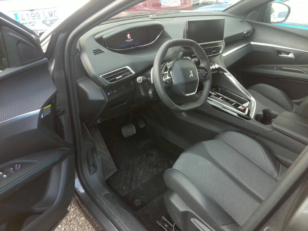 Foto Peugeot 3008 Hybrid 5