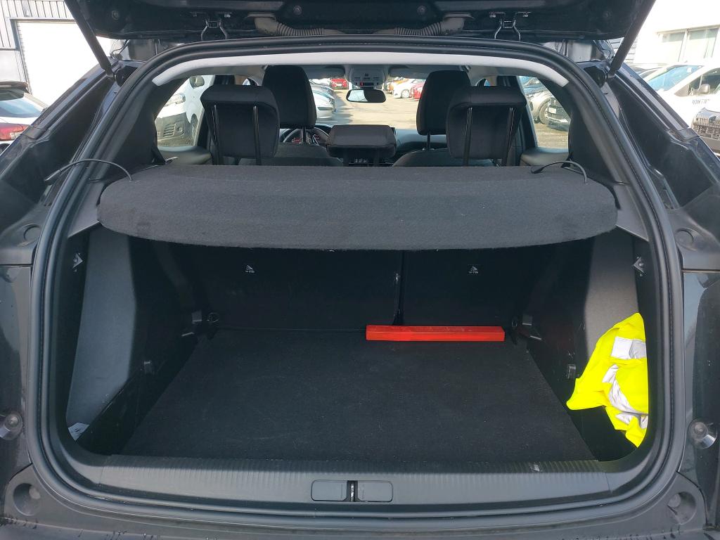 Peugeot 2008 BlueHDi 110 S&S BVM6 Active Business 2021