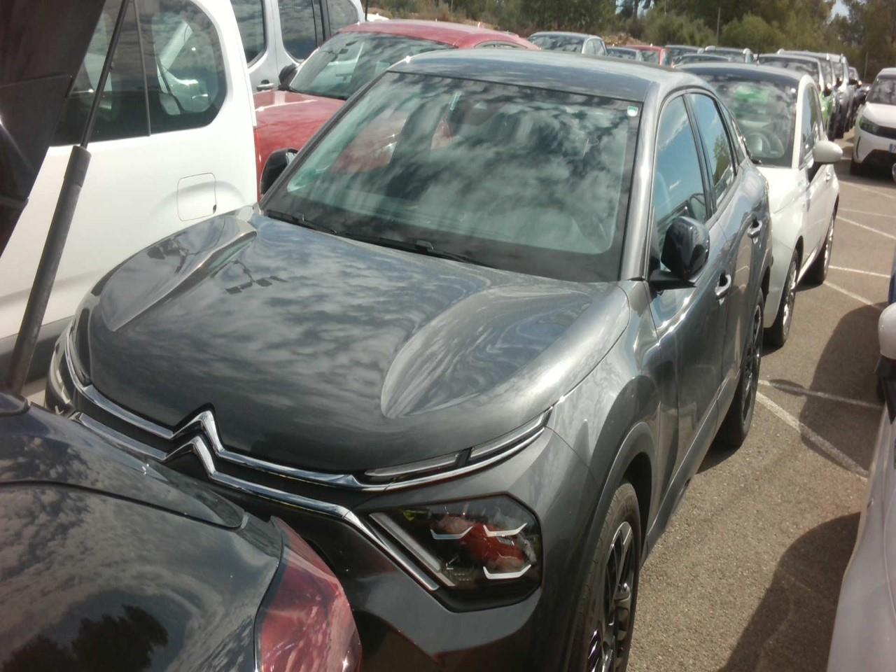Foto Citroën C4 X 11