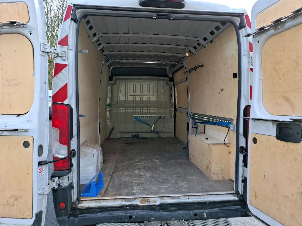 Peugeot BOXER TOLE 333 L3H2 BLUEHDI 120 S&S ASPHALT 2022