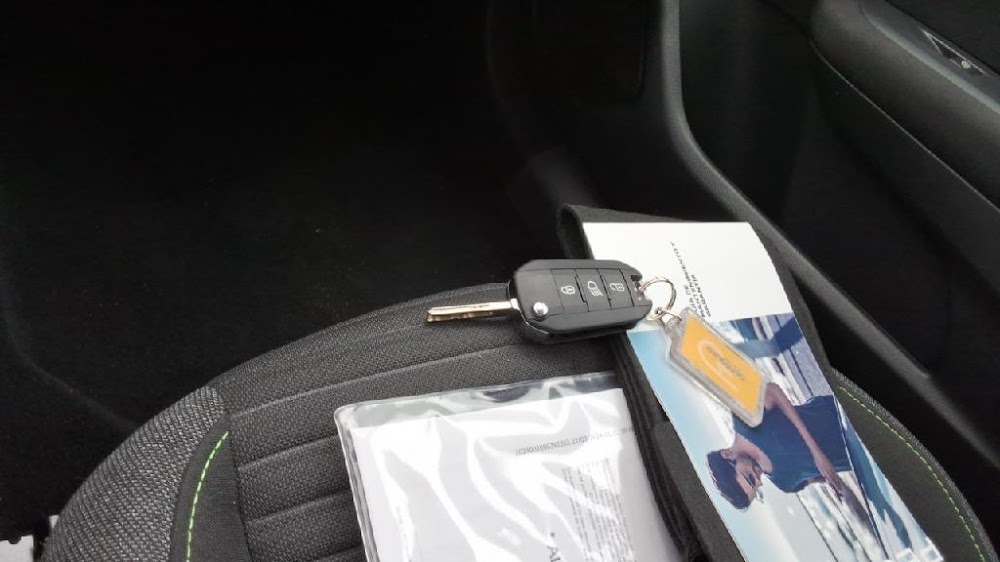 Foto Peugeot 308 9