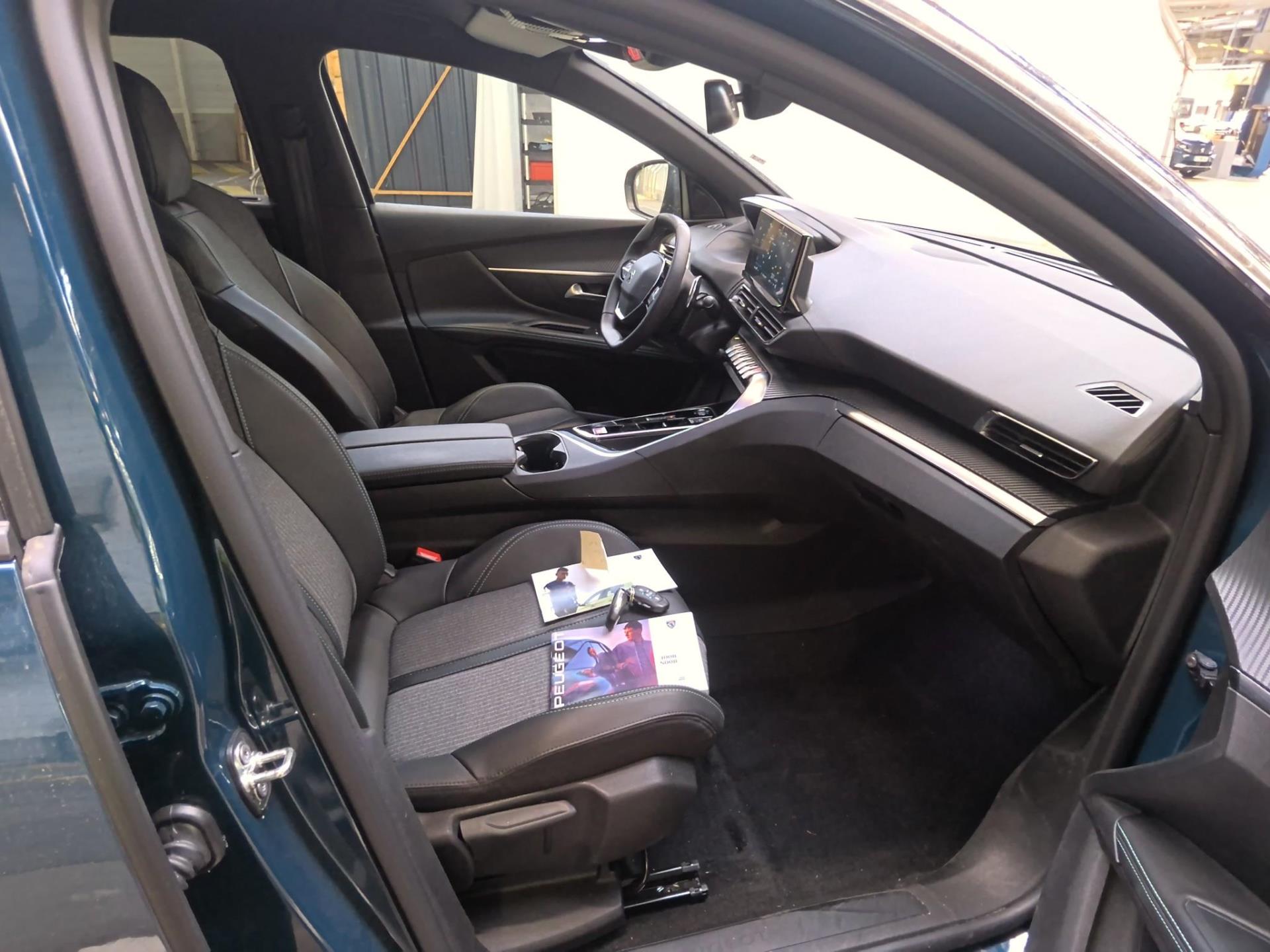 Peugeot 5008 BlueHDi 130ch S&S EAT8 Allure Pack 2024