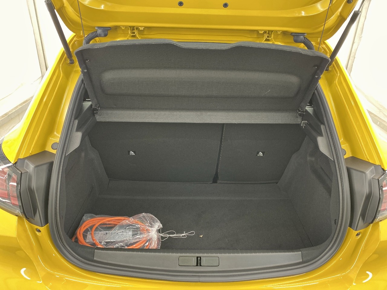 Peugeot 208 Electrique 50 kWh 136ch Active Pack 2023