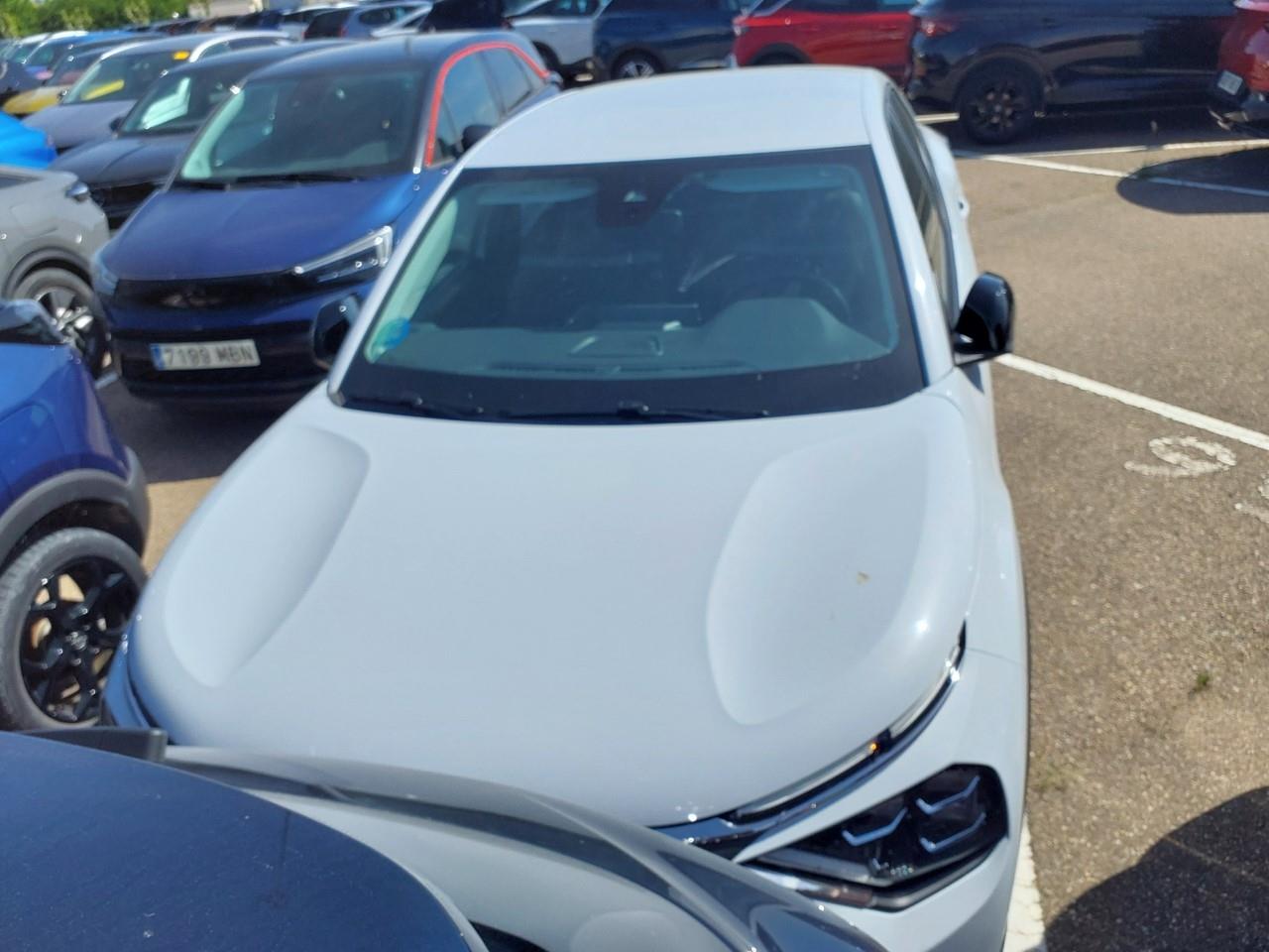 Citroën C3 Aircross C4X Hybrid 136 -DSC6 PLUS (solo stock)