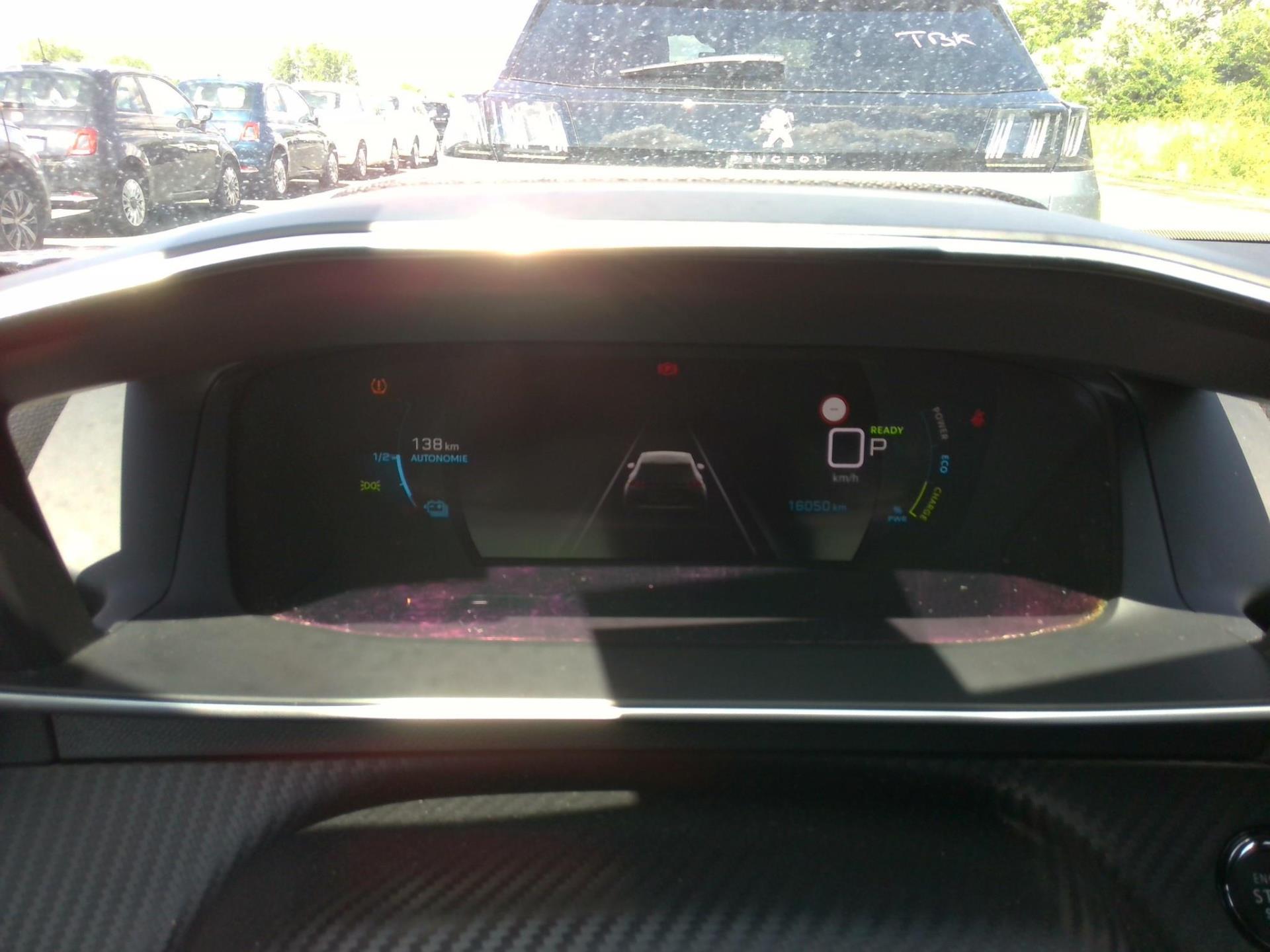 Peugeot 2008 Electrique 136 ch GT 2023