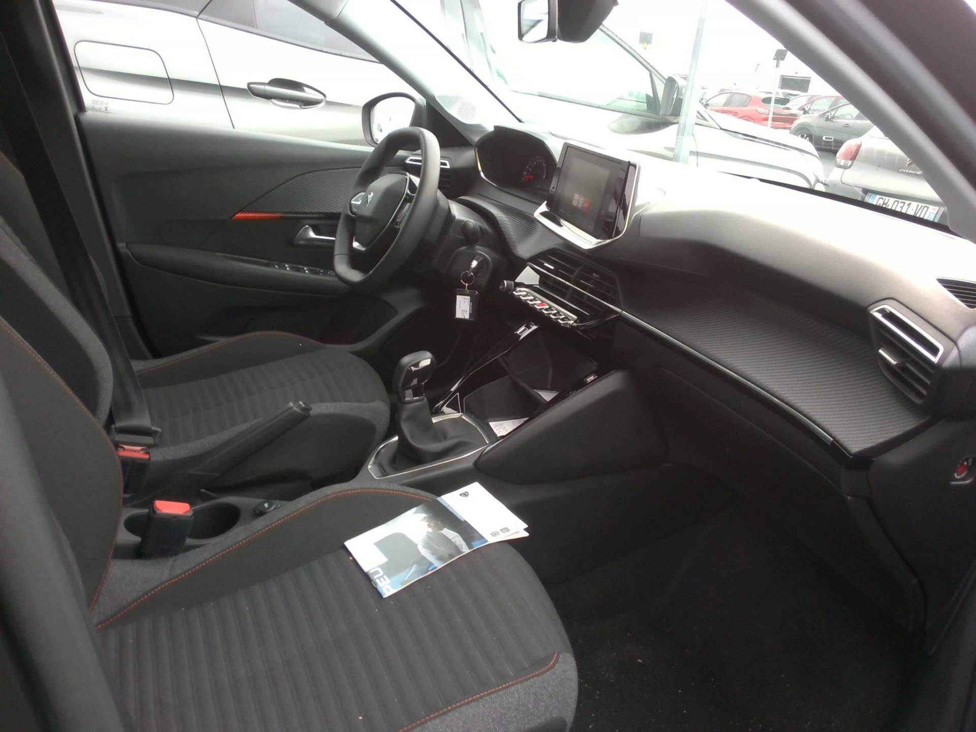 Peugeot 208 PureTech 75 S&S BVM5 Active Pack 2023