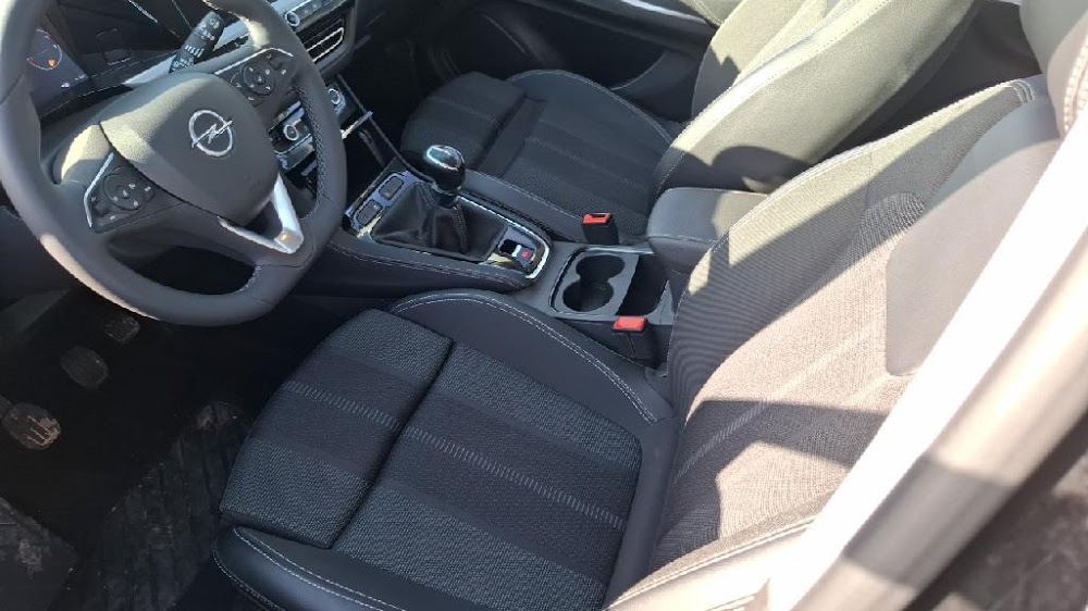 Foto Opel Grandland 16