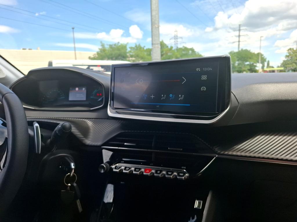 Peugeot 208 Hybrid 110 ch e-DCS6 Style 2025