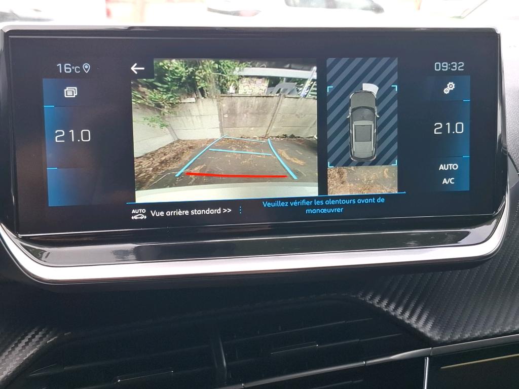 Peugeot 2008 PureTech 130 S&S EAT8 GT 2021