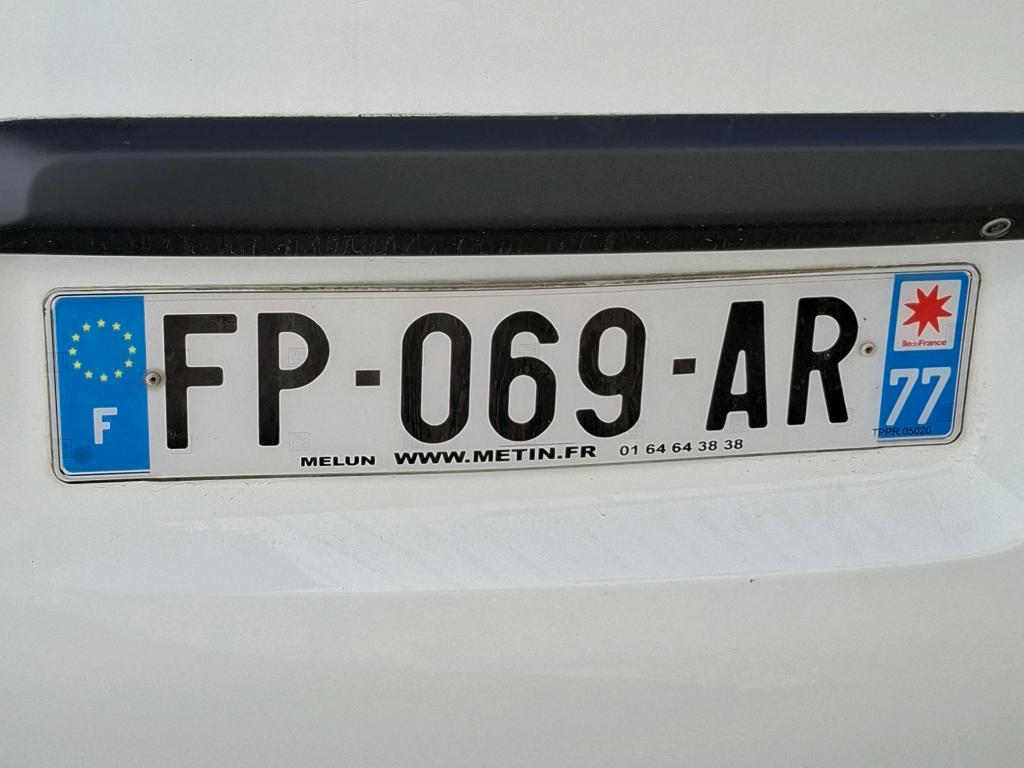 Peugeot EXPERT FGN TOLE STANDARD 2.0  BLUEHDI 120 S&S BVM6 PREMIUM 2020