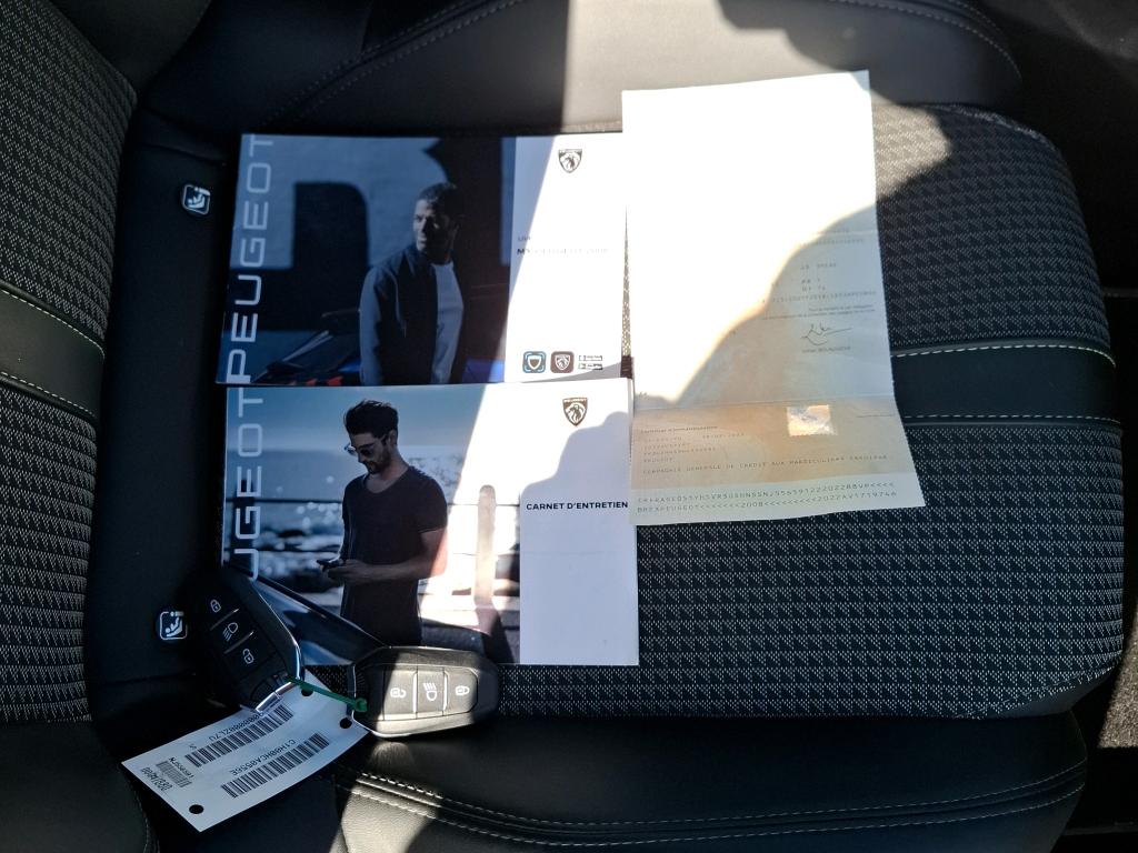 Peugeot 2008 PureTech 130 S&S EAT8 GT 2022