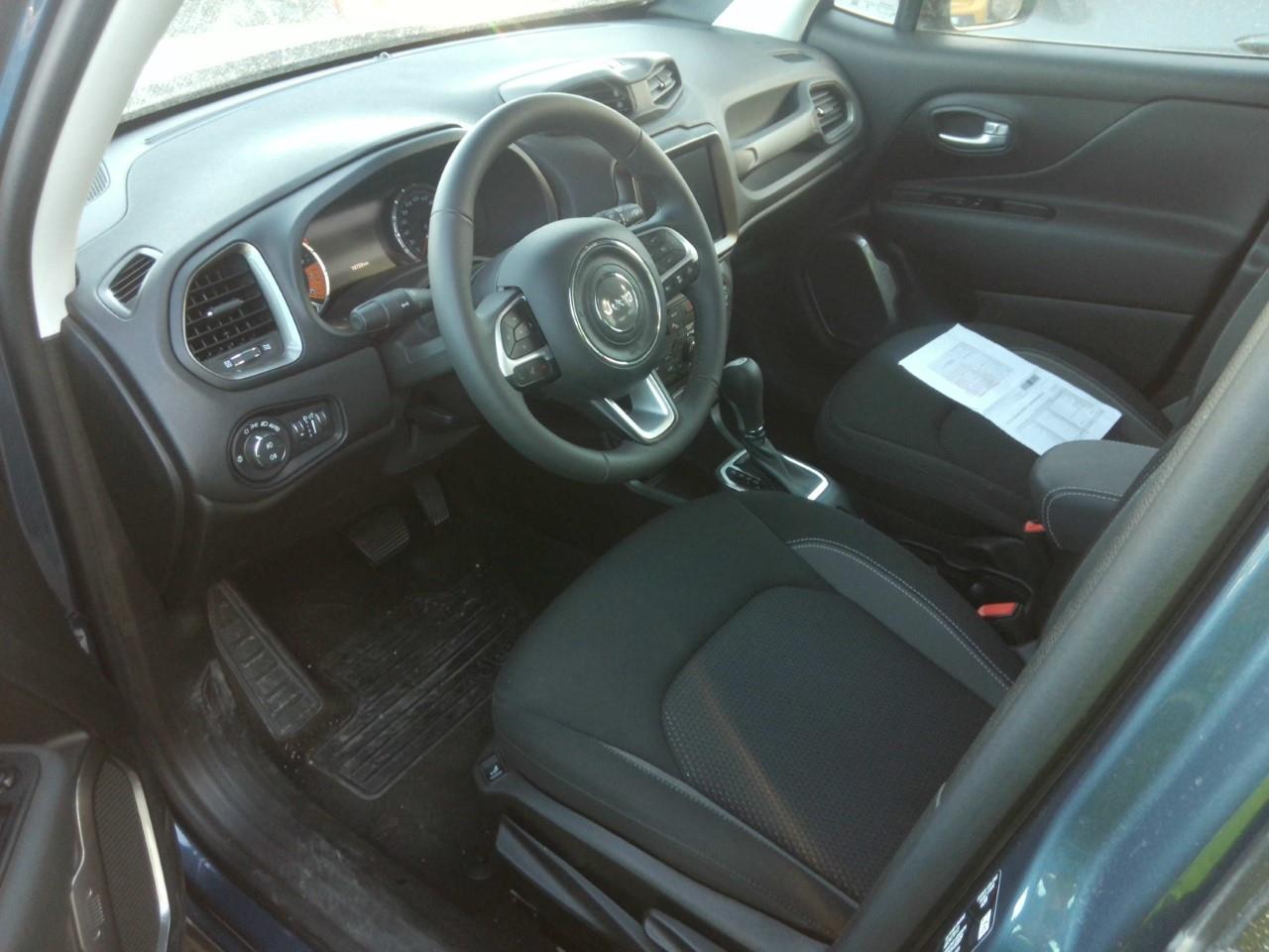 Foto Jeep Renegade 3