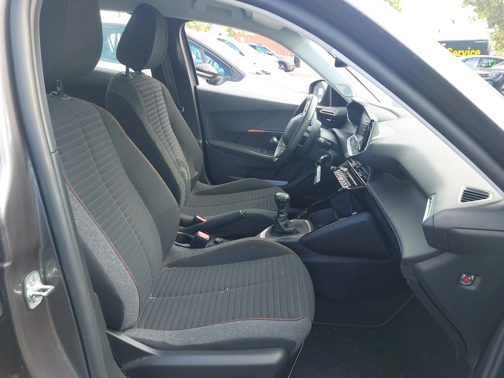 Peugeot 2008 PureTech 130 S&S BVM6 Active Pack 2022