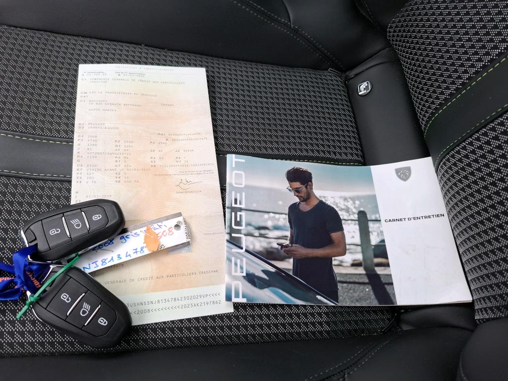 Peugeot 2008 PureTech 130 S&S EAT8 GT 2023