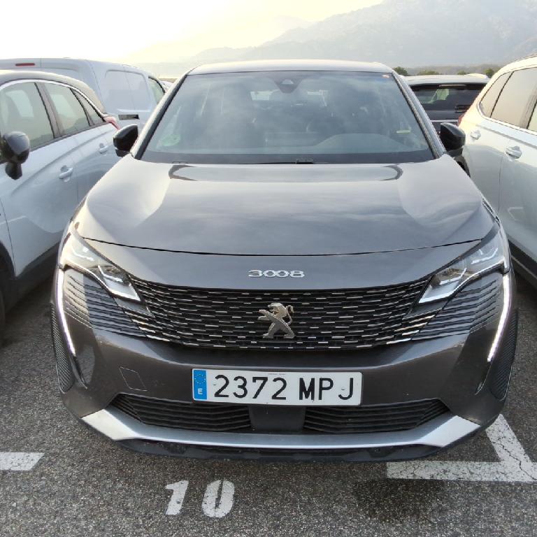 Peugeot 3008 3008 Allure Pack Gasolina 130 S&S 6 Vel. MAN