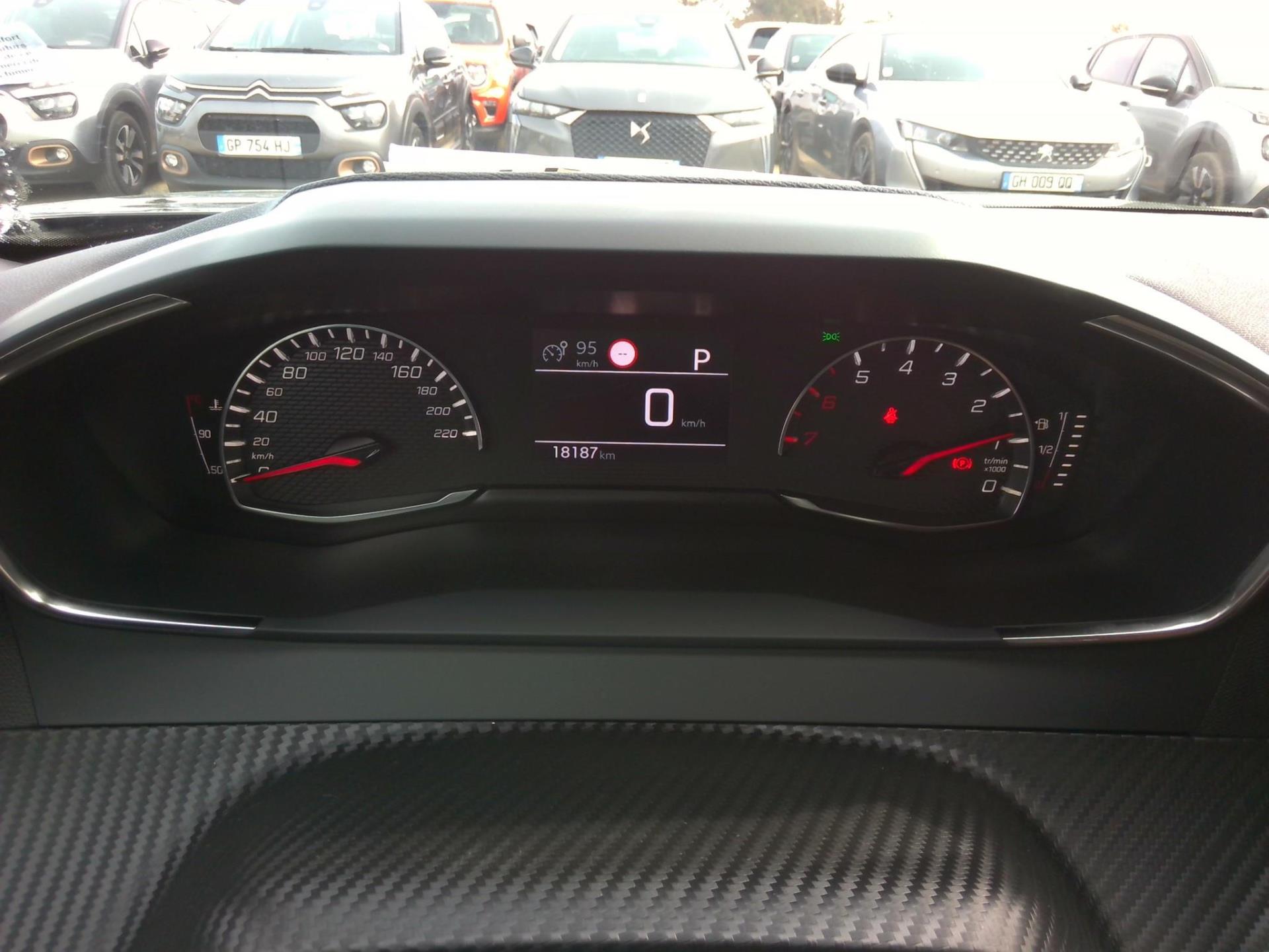 Peugeot 2008 PureTech 130 S&S EAT8 Allure 2023