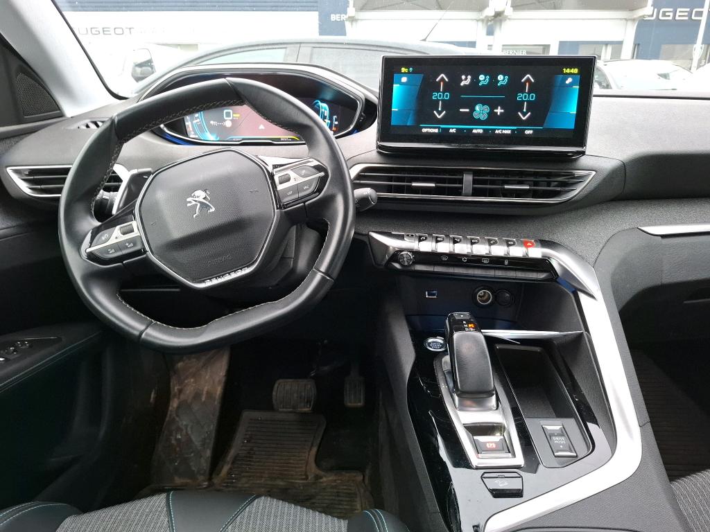 Peugeot NV 3008 SUV