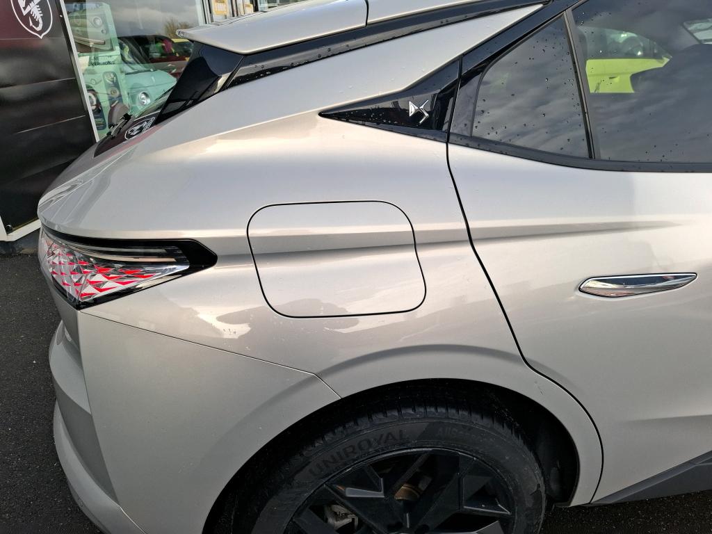 DS DS 4 BlueHDi 130 EAT8 Performance Line 2024