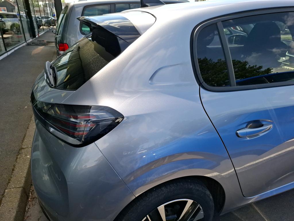 Peugeot 208 Hybrid 100 e-DCS6 Allure 2024