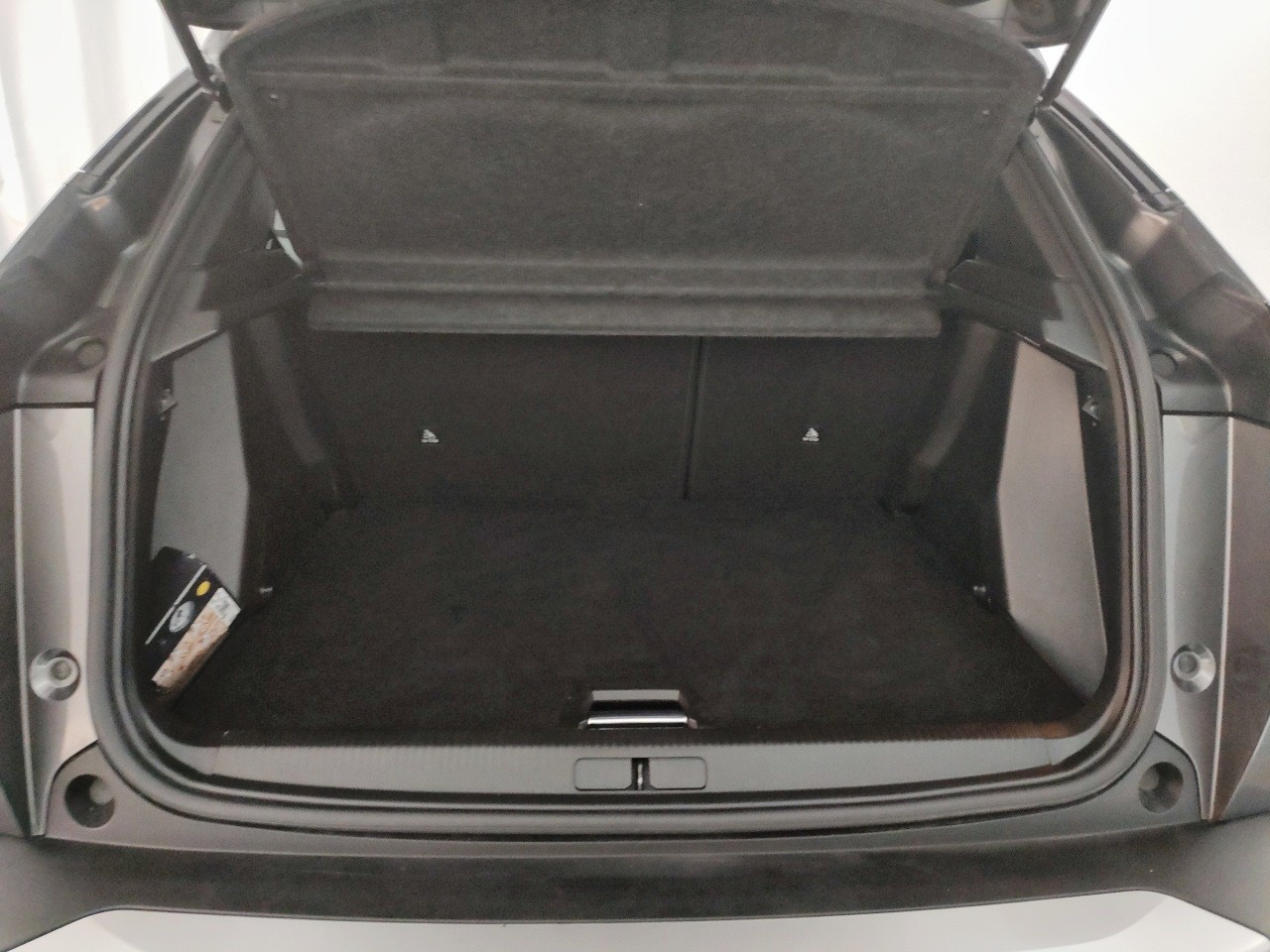 Peugeot 2008 PureTech 130 S&S EAT8 Allure 2022