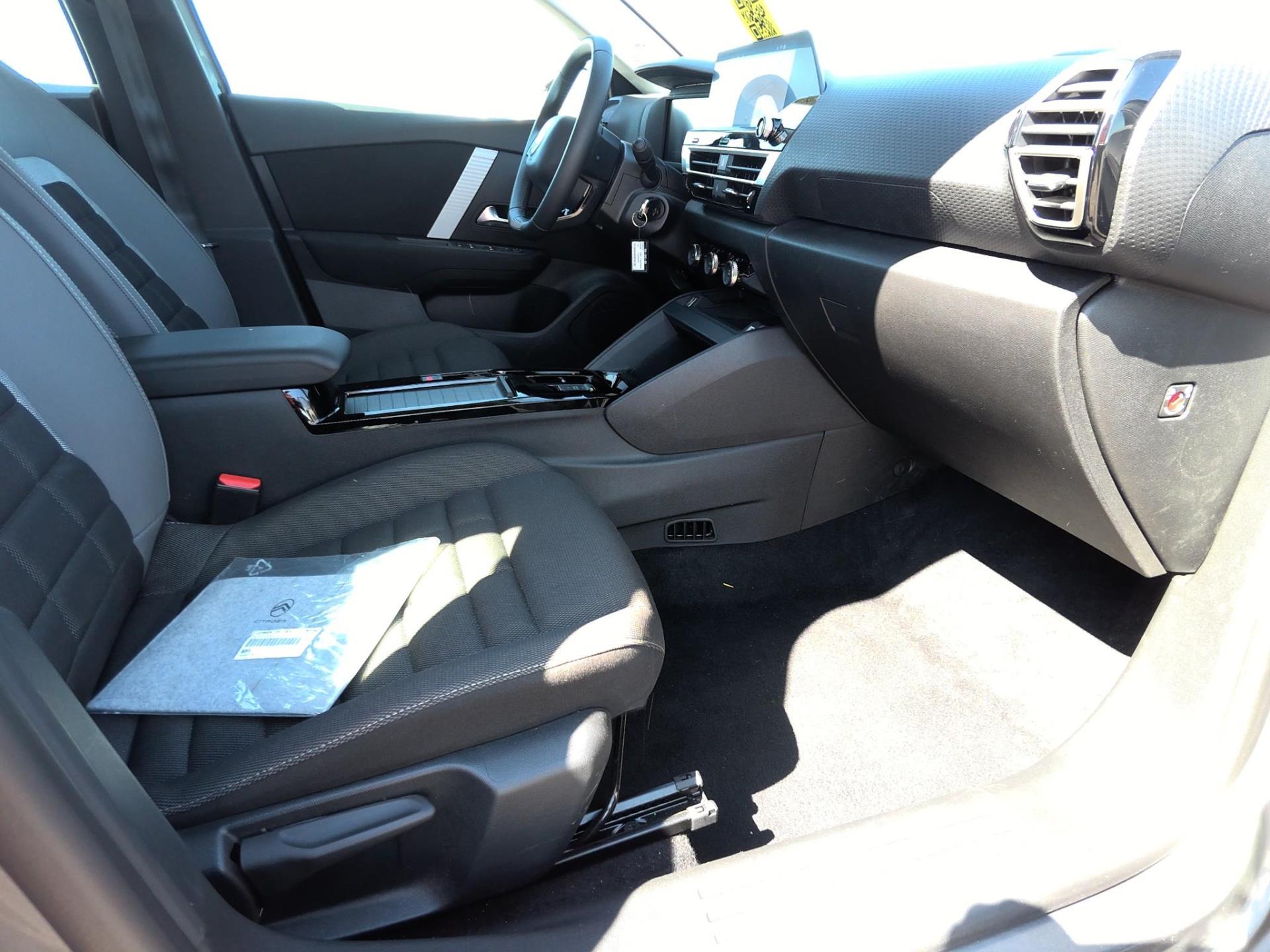 Citroen C4 Hybride 145 ch e-DCS6 Plus 2026