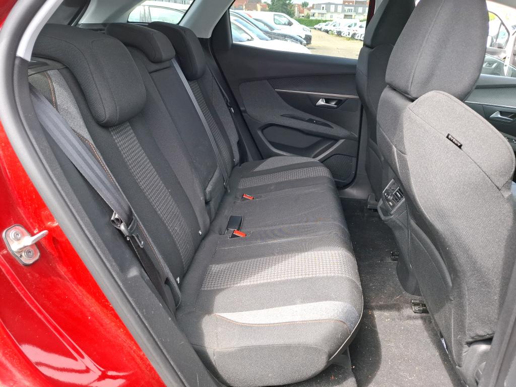 Peugeot 3008 BlueHDi 130ch S&S EAT8 Active Business 2020