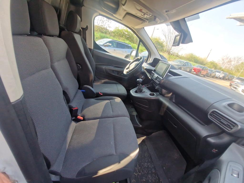 Peugeot PARTNER FOURGON STANDARD 650 KG PURETECH 110 S&S BVM6 ASPHALT 2021
