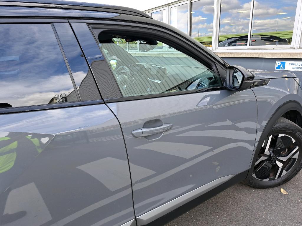 Peugeot 2008 Hybrid 145 ch e-DCS6 GT 2025