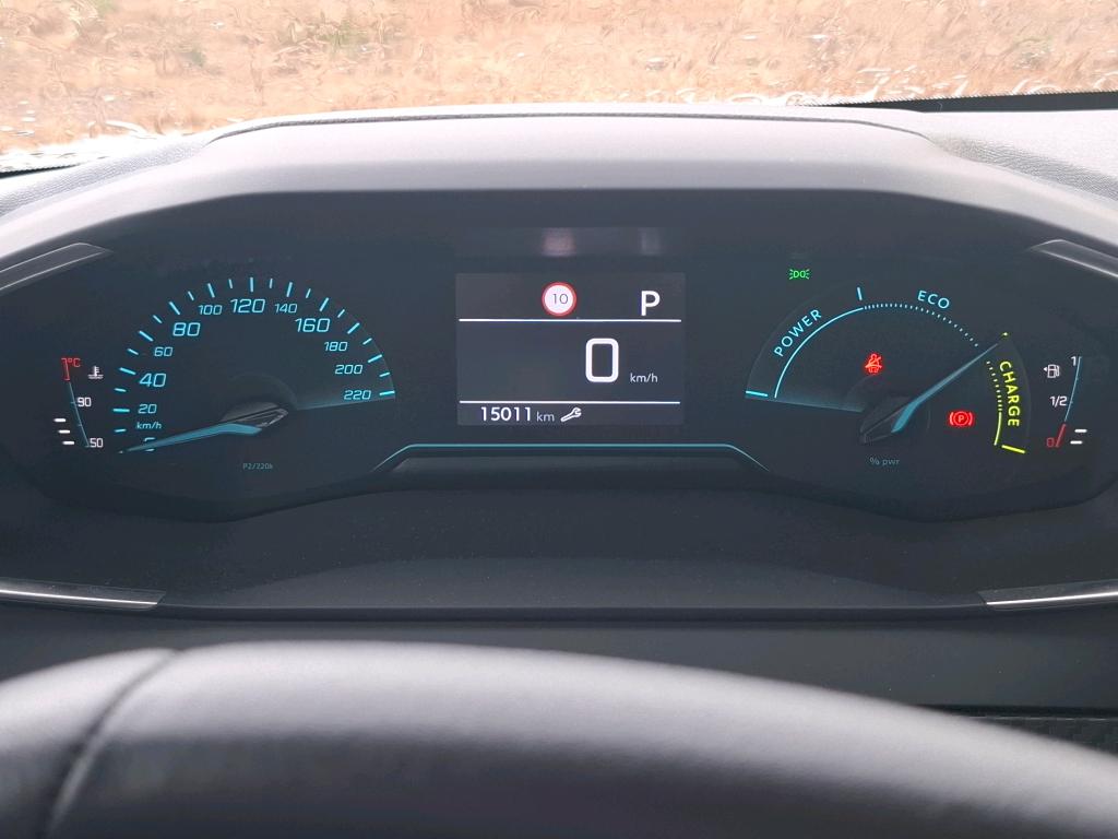 Peugeot 208 Hybrid 110 ch e-DCS6 Style 2025