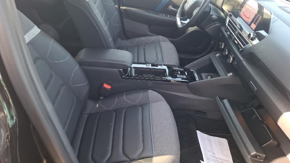 Foto Citroën ë-C4 14