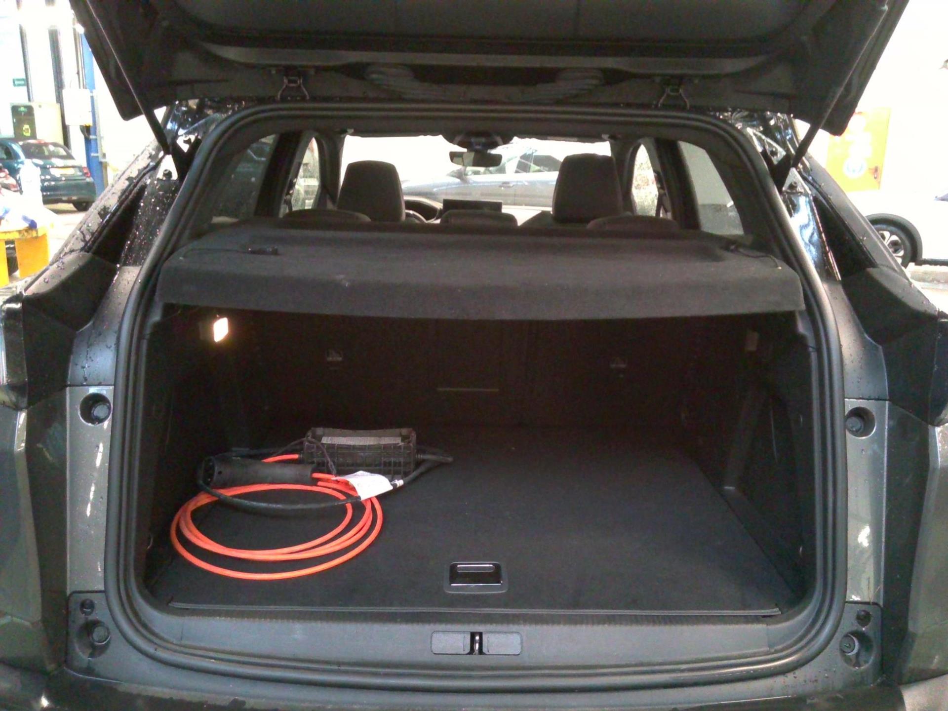 Peugeot 3008 Hybrid 225 e-EAT8 GT 2023