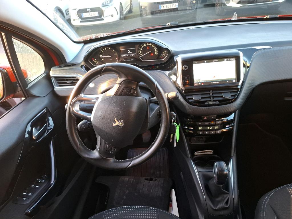 Peugeot 208 PureTech 82ch S&S BVM5 Tech Edition 2019