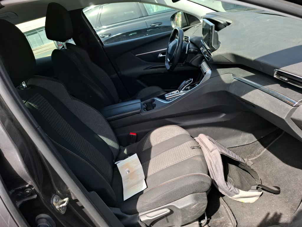 Peugeot 3008 BlueHDi 130ch S&S EAT8 Active Pack 2022