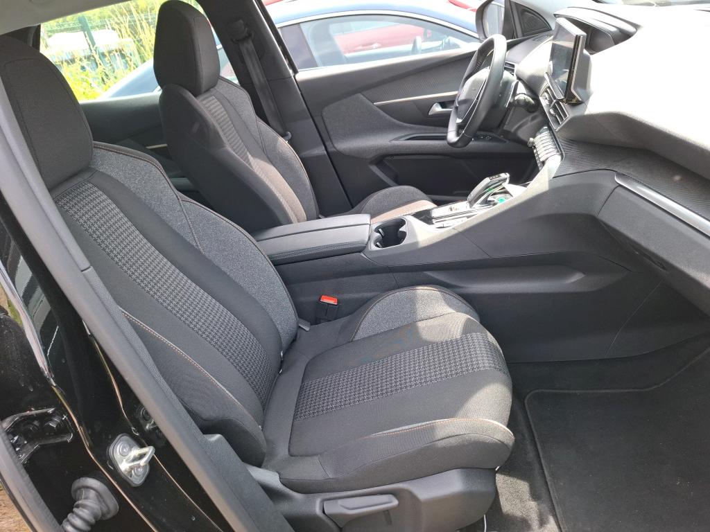 Peugeot 3008 BlueHDi 130ch S&S EAT8 Active Business 2021