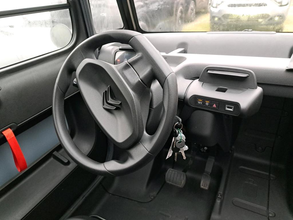 Citroen AMI 