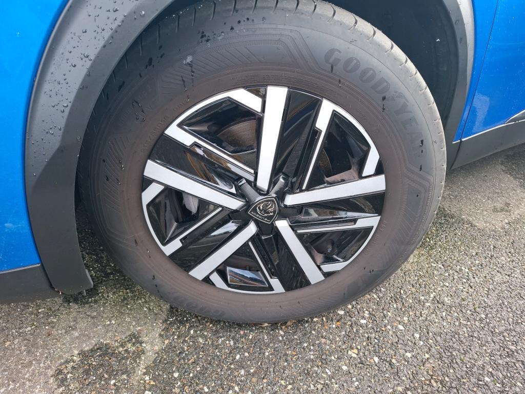 Peugeot 2008 PureTech 100 S&S BVM6 Active 2024